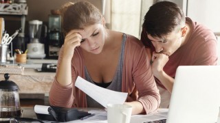 Why Gold is a Must in a Banking Crisis