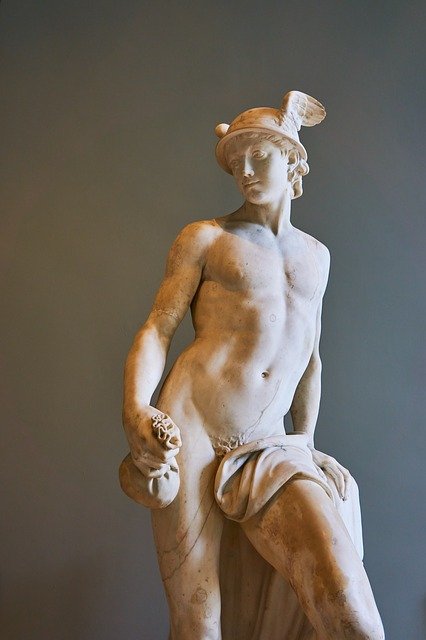 louvre statue